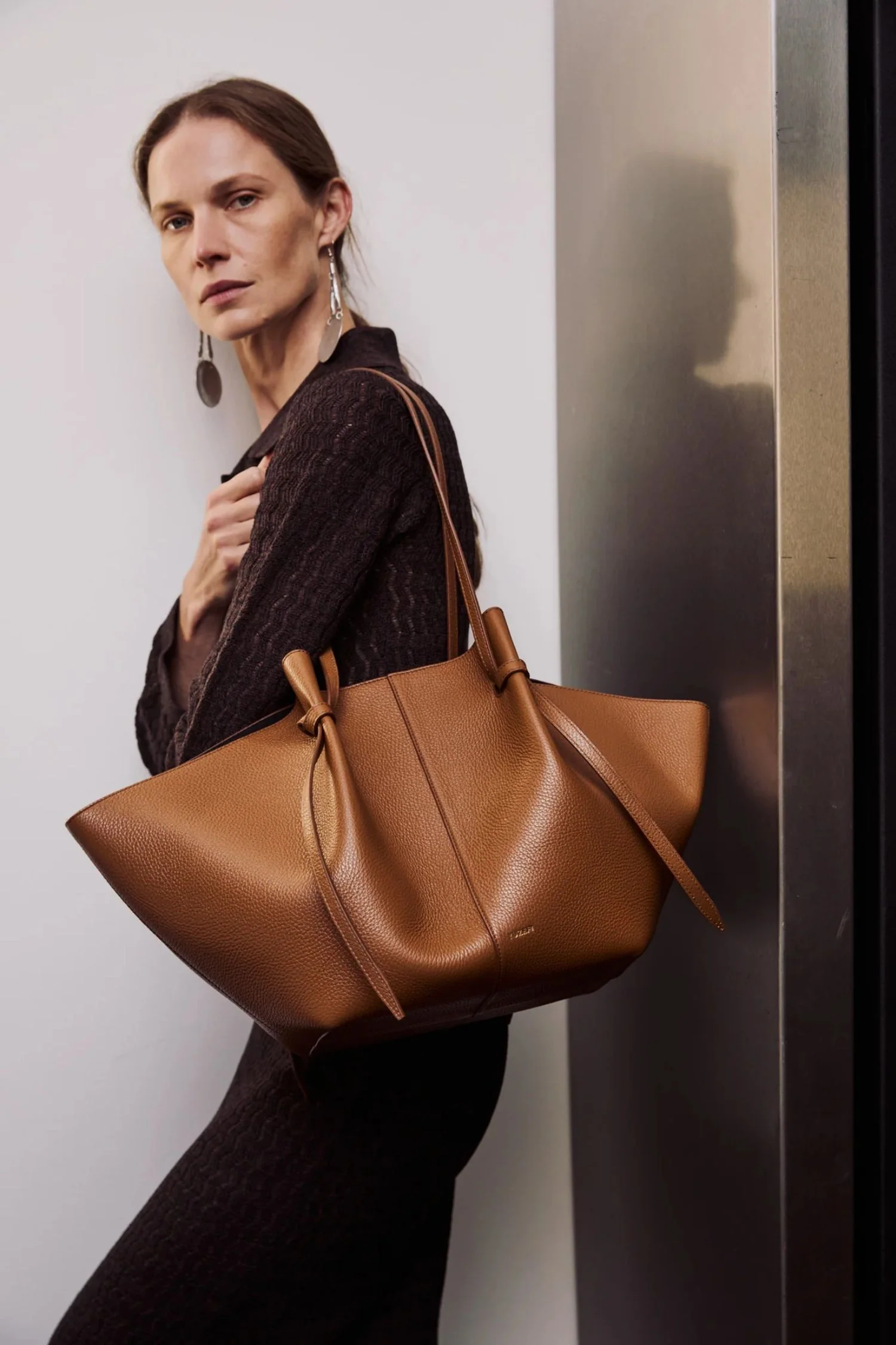 Large Mochi- Hazel Pebble Grained Leather - Image 6