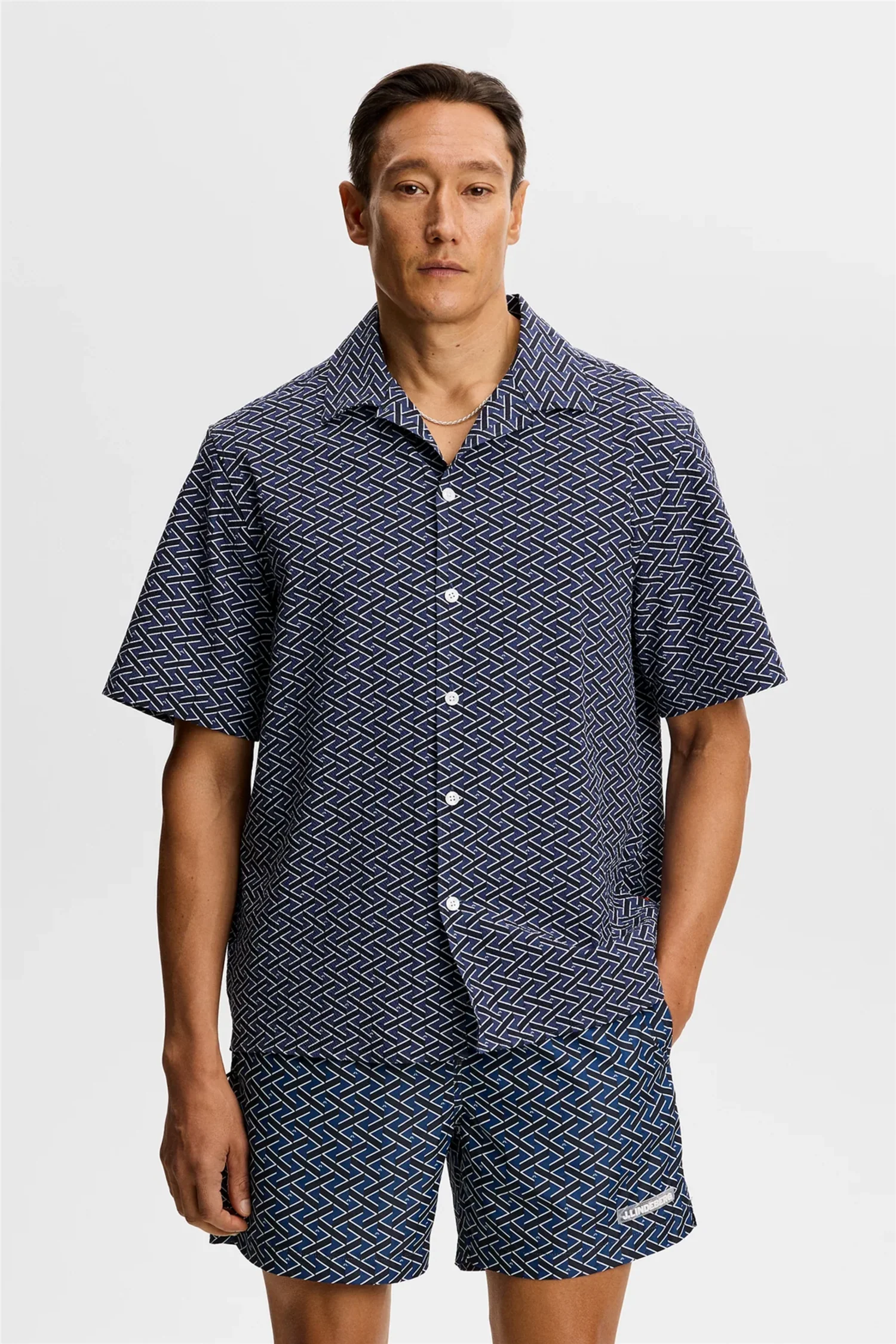 Donso Geo Resort Shirt Ladder Estate Navy - Image 2