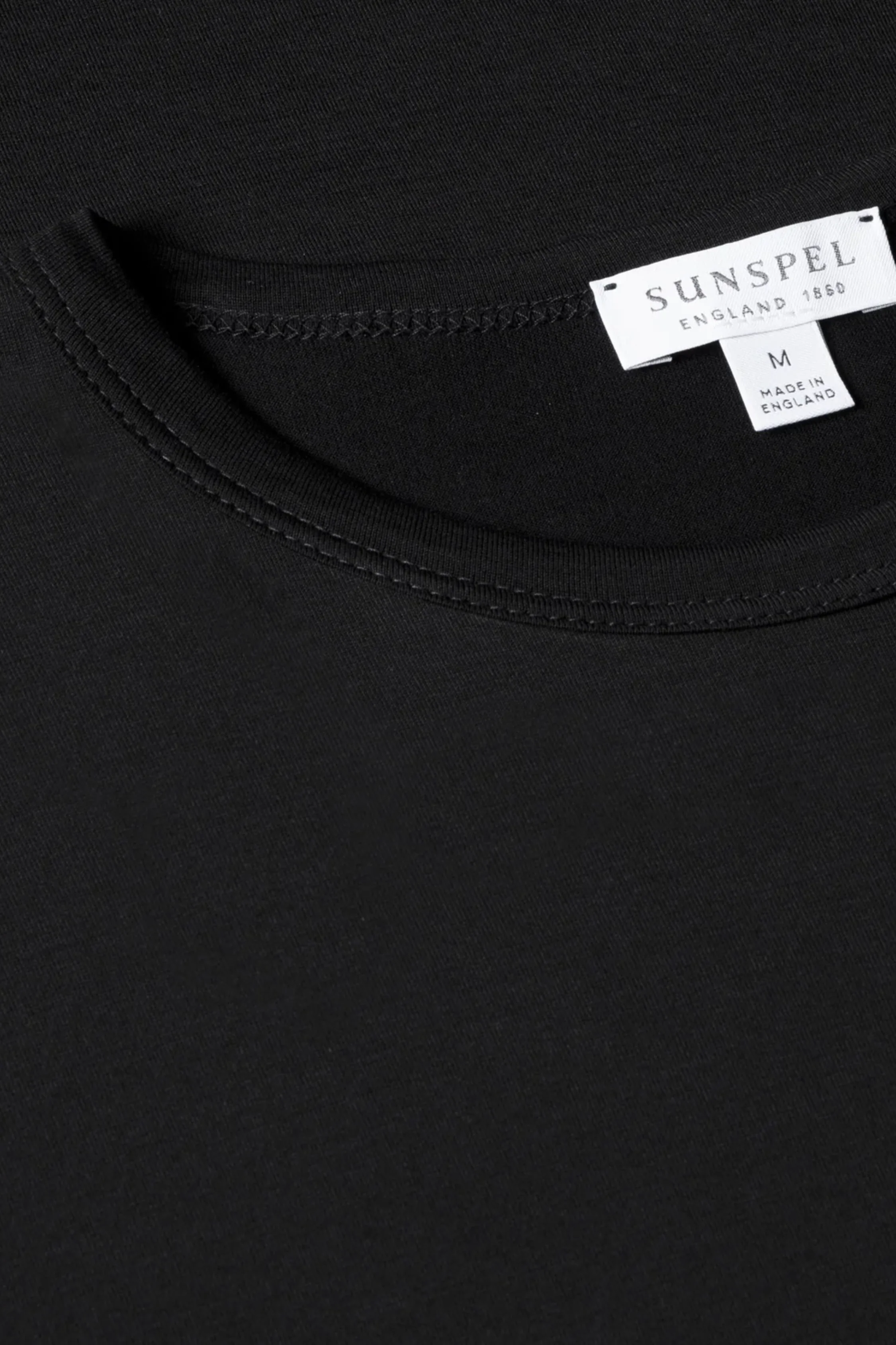 Classic T-Shirt Black - Image 4